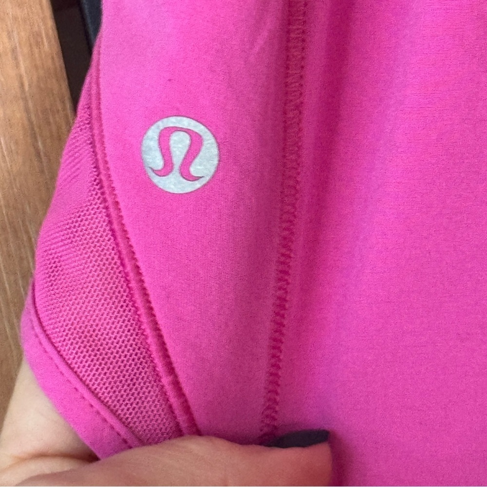 Lululemon Hotty Hot Shorts II 4" Pink Highlight neon mid-rise running workout - Picture 6 of 12